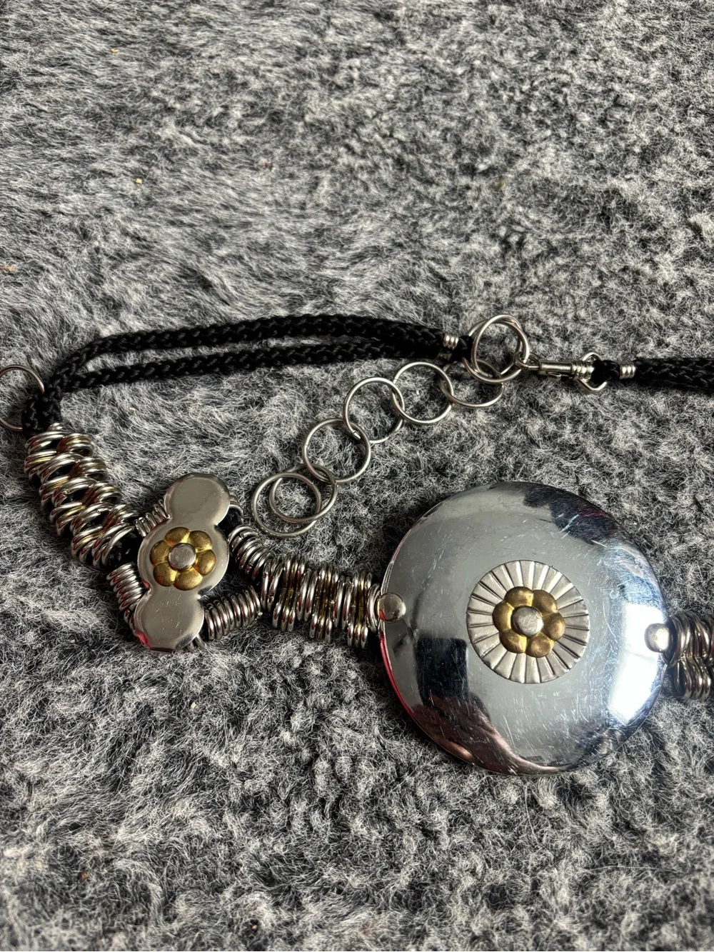 Vintage Women’s Silver-Tone Floral belt  - Black Cord